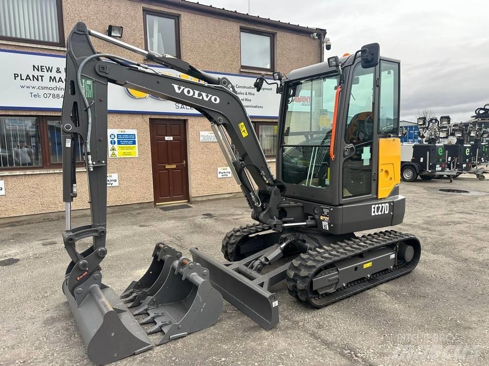 Volvo EC 27 D حفارات صغيرة أقل من 7 طن (حفارات صغيرة)