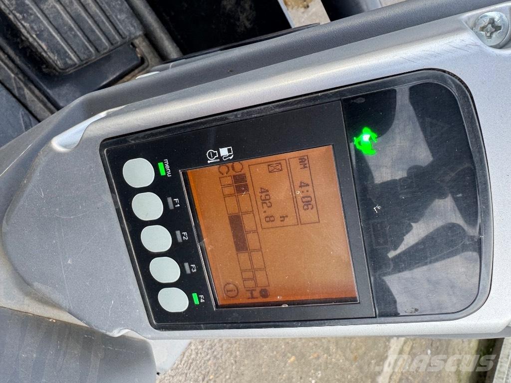 Yanmar SV17VT (01303) حفارات صغيرة أقل من 7 طن (حفارات صغيرة)