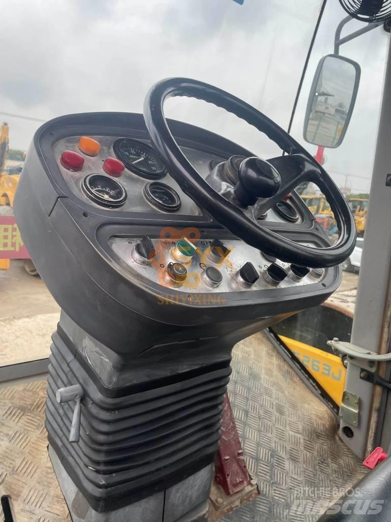 XCMG XS 263 J مداحل أحادية الأسطوانة