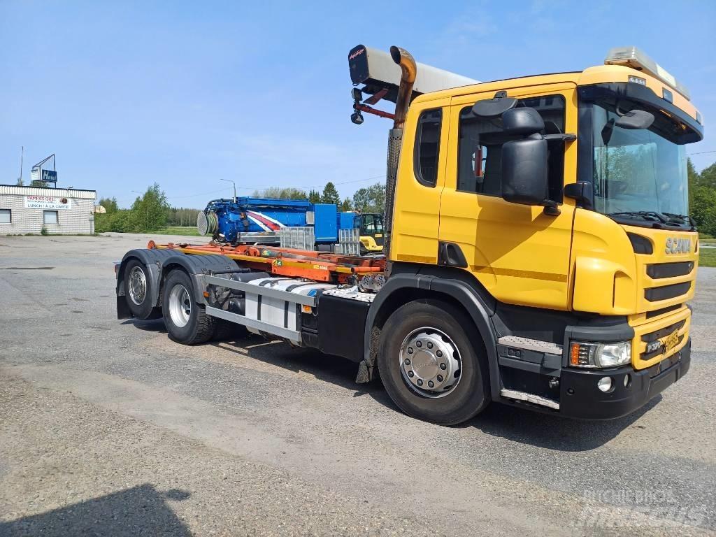 Scania P 370 شاحنات الرافعات الخطافية