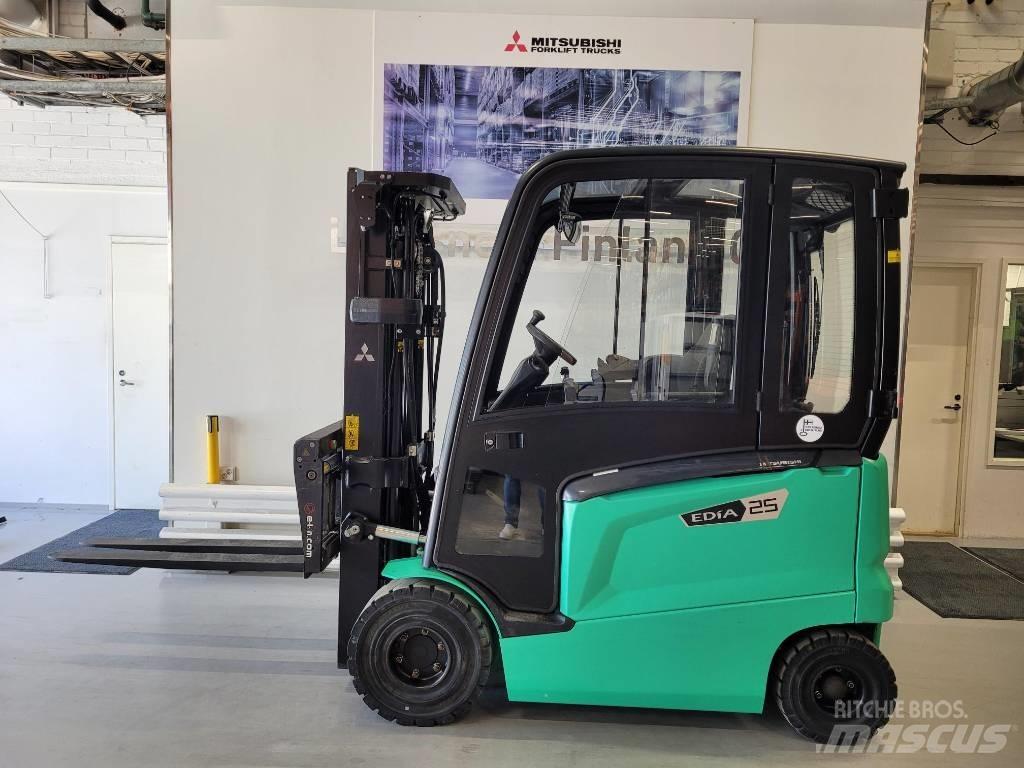 Mitsubishi FB 25 CN شاحنات ذات رافعات شوكية تعمل بالكهرباء