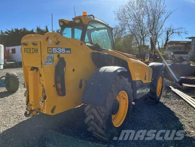 JCB 535-95 مناولات متداخلة