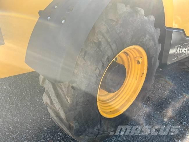 JCB 535-95 مناولات متداخلة