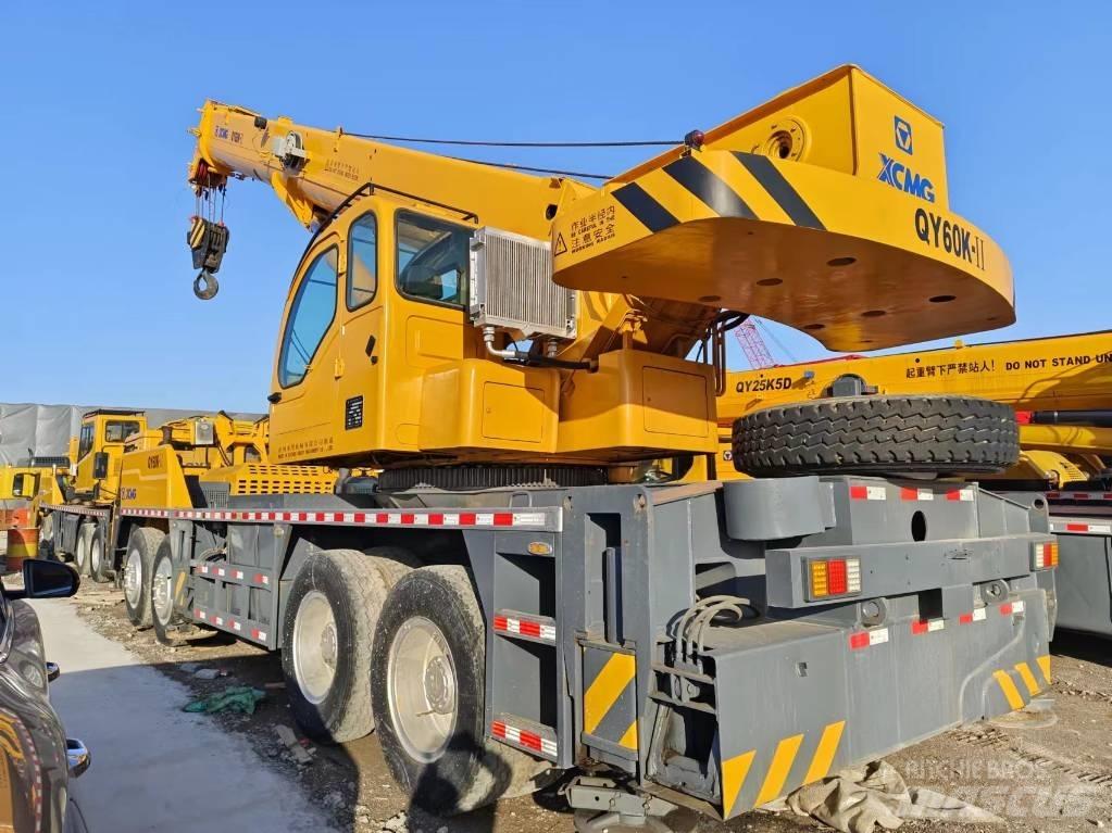 XCMG QY 60 K رافعات صالحة لكل أنواع الطرق