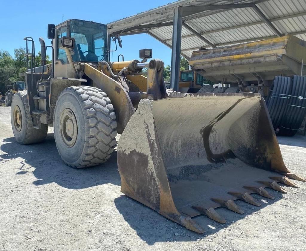 Komatsu WA 470-3 لوادر بعجل