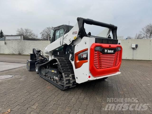 Bobcat T 86 لوادر انزلاقية التوجيه