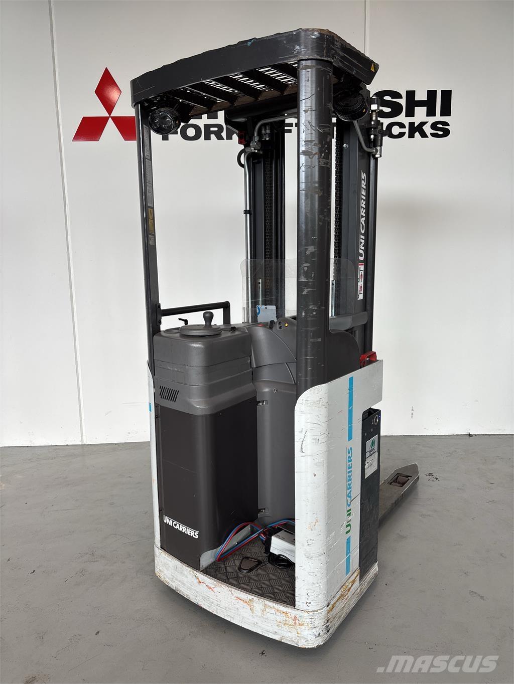 Atlet A160 شاحنات مناولة ذاتية الدفع