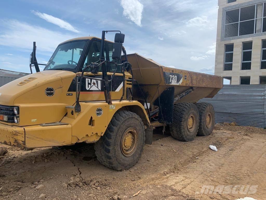 CAT 730 ساحبات مفصلية