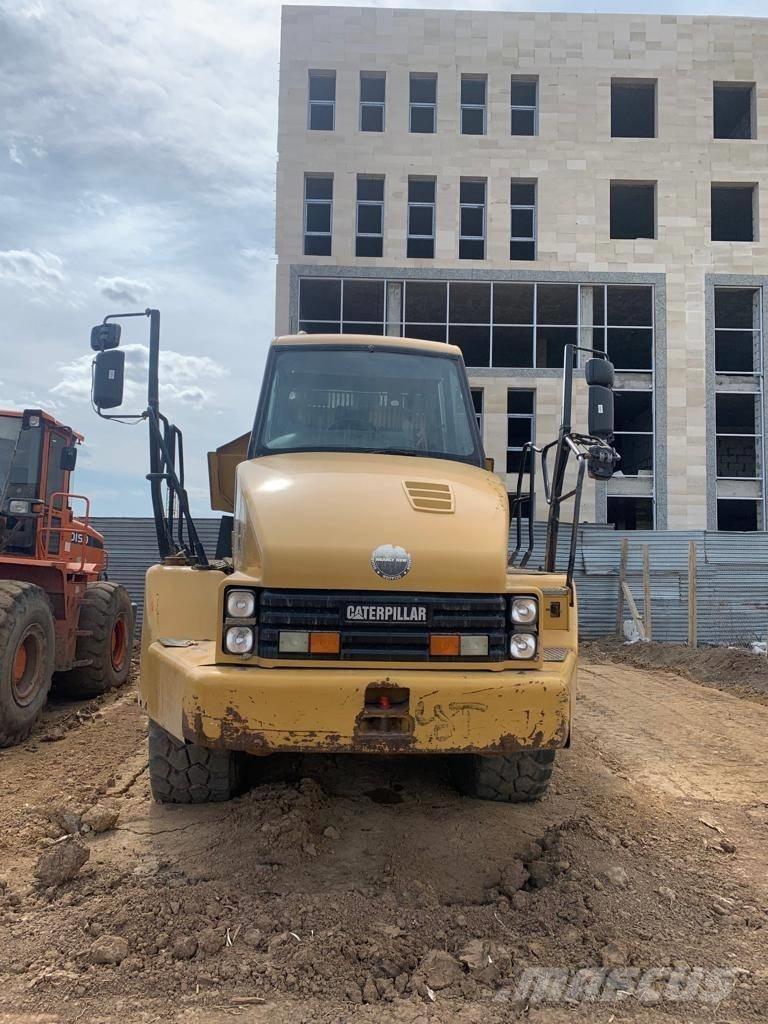 CAT 730 ساحبات مفصلية