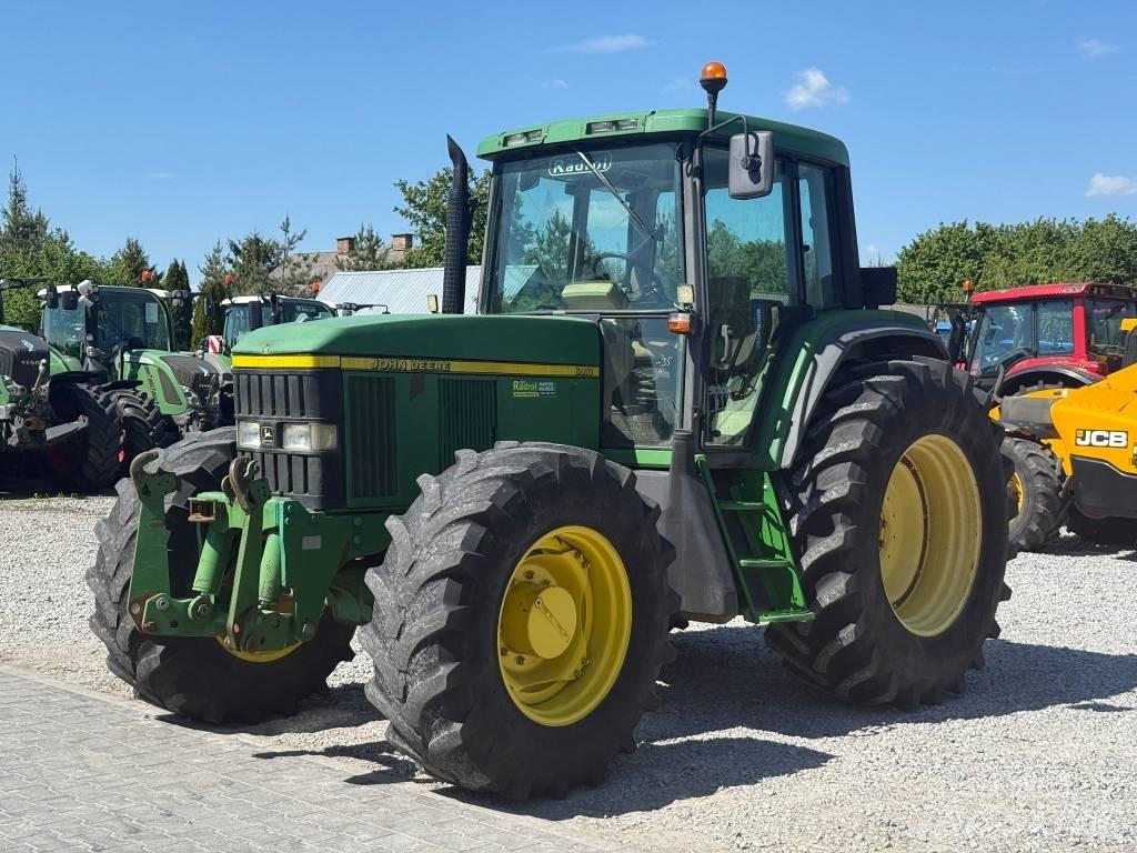 John Deere 6910 الجرارات