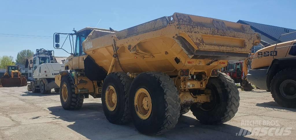 Bell B 25 D ساحبات مفصلية