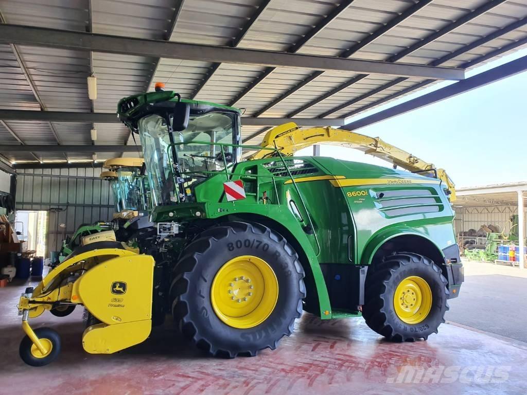 John Deere 8600I علافات ذاتية الدفع