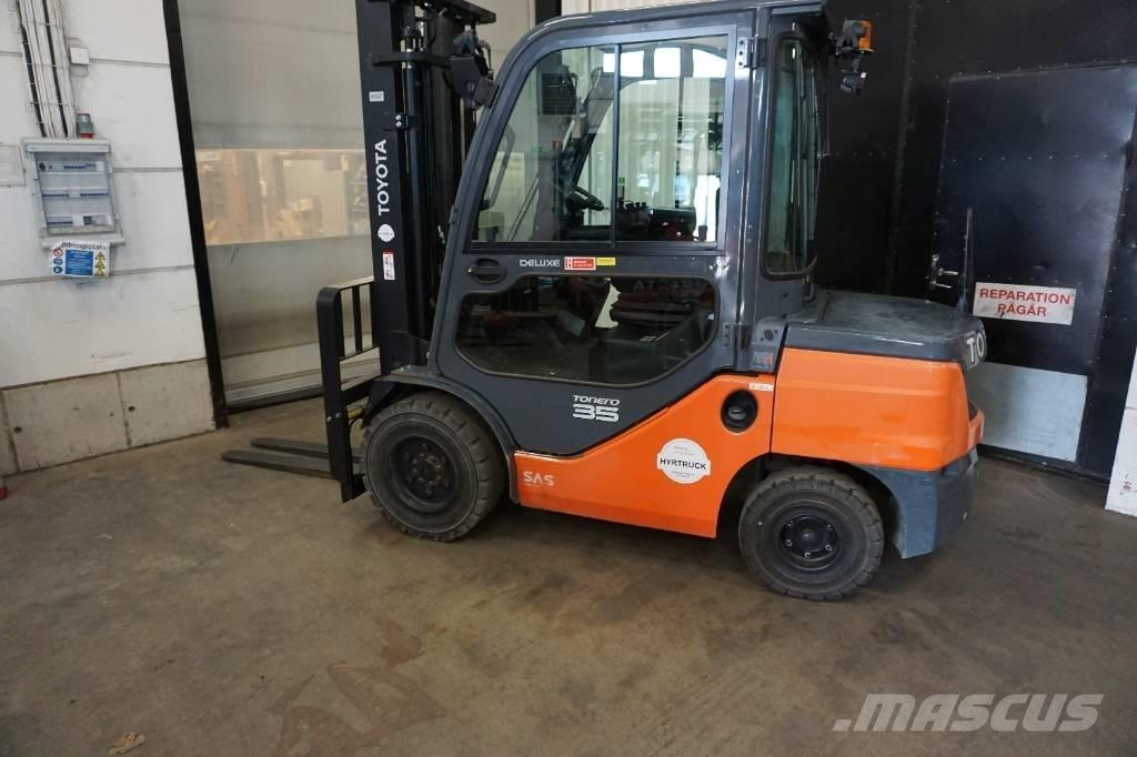 Toyota 52-8FDJF35 شاحنات الديزل