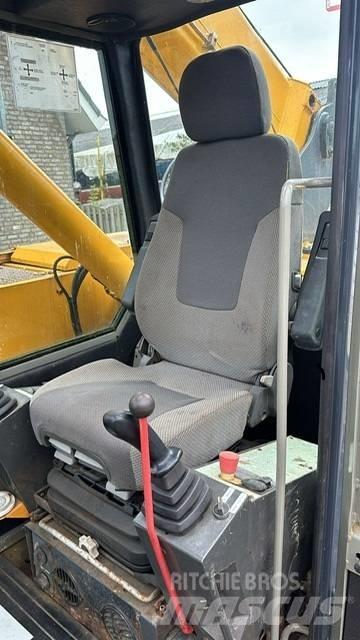 Sennebogen S 613 R رافعات مجنزرة
