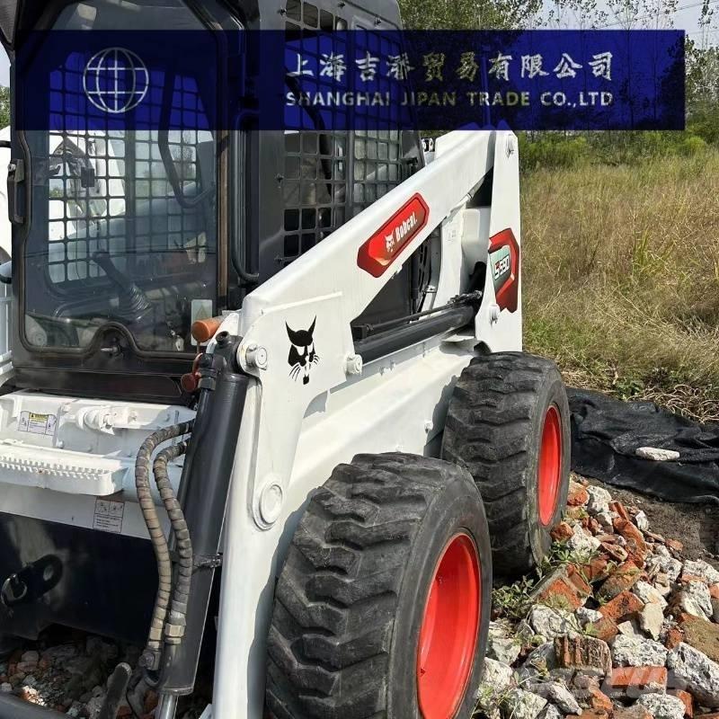 Bobcat S 590 لوادر انزلاقية التوجيه