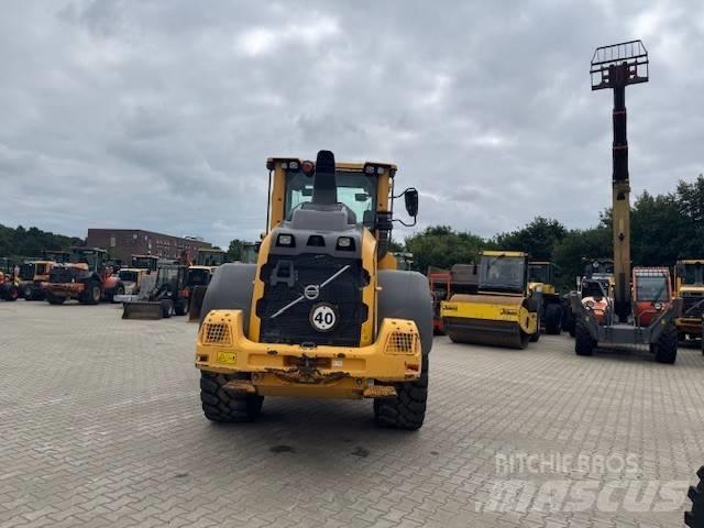 Volvo L 60 H لوادر بعجل