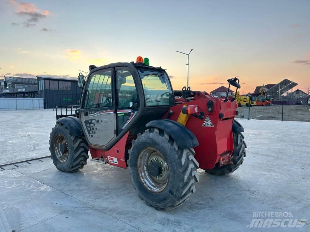 Manitou MT 932 مناولات متداخلة