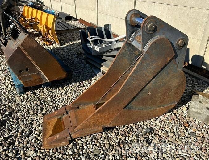 Komatsu PW 160-7E0 جرافات عكسية