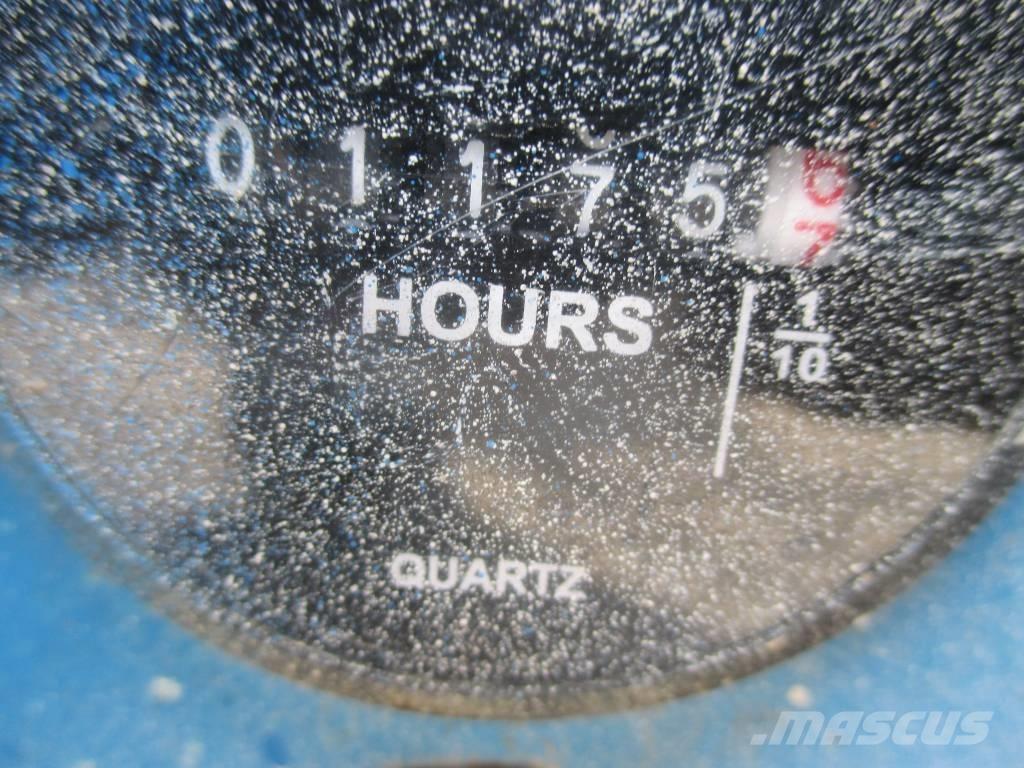 Genie GS 3246 رافعات مقصية الشكل