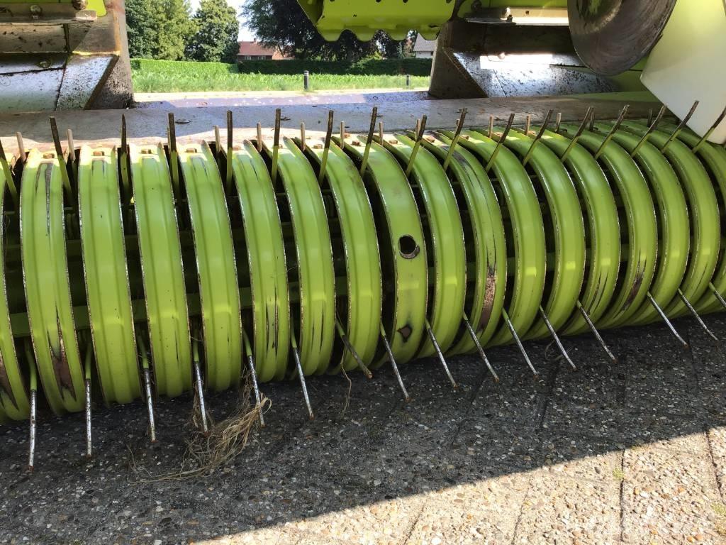 CLAAS PICK UP 300 رؤوس الحصادات الدراسات