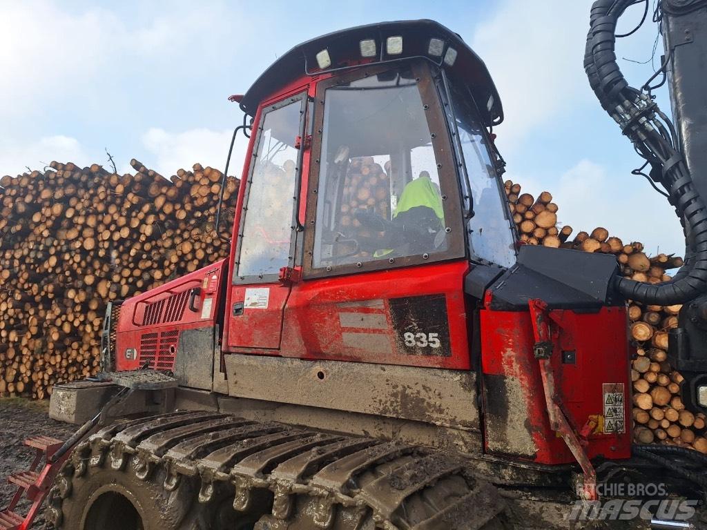 Komatsu 835 شاحنات