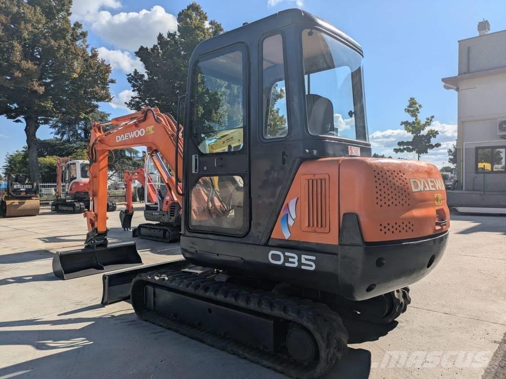 Daewoo Solar 035 حفارات صغيرة أقل من 7 طن (حفارات صغيرة)