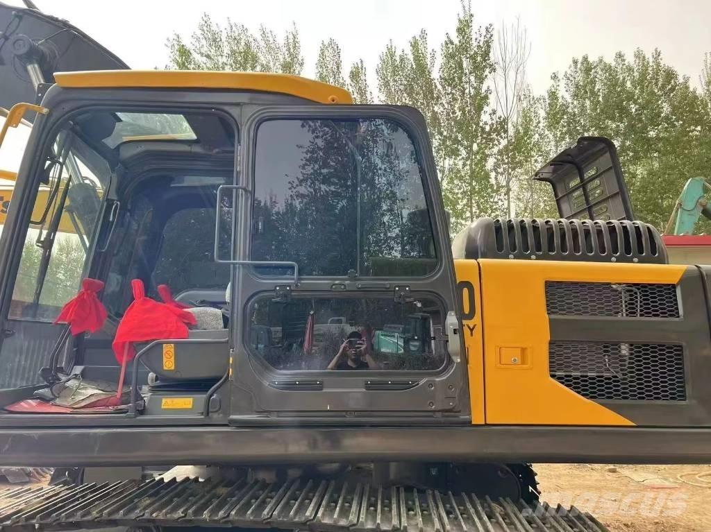 Volvo EC 210 D حفارات زحافة