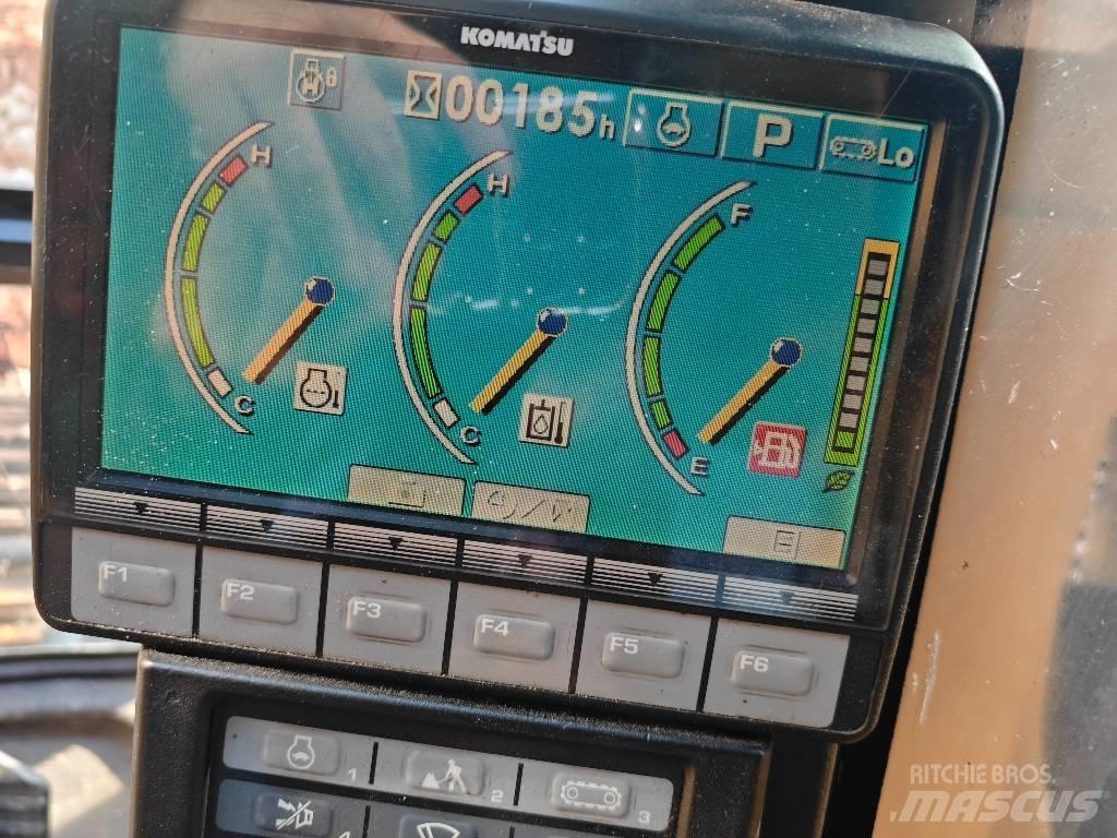 Komatsu PC 400-8 R حفارات زحافة