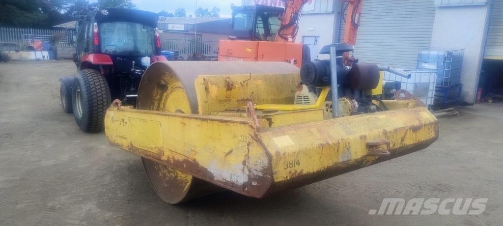 Bomag BW 6 مداحل رجاجة مجرورة
