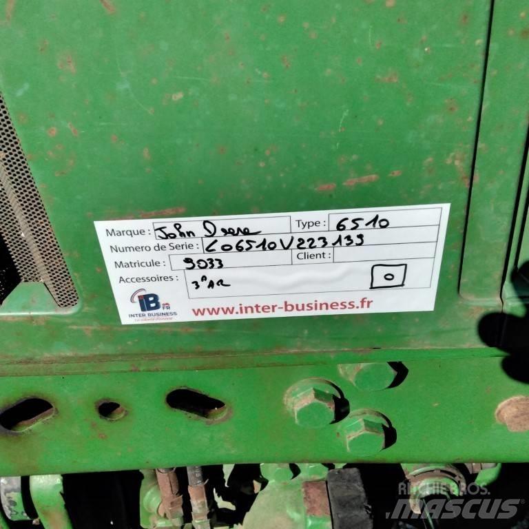 John Deere 6510 الجرارات