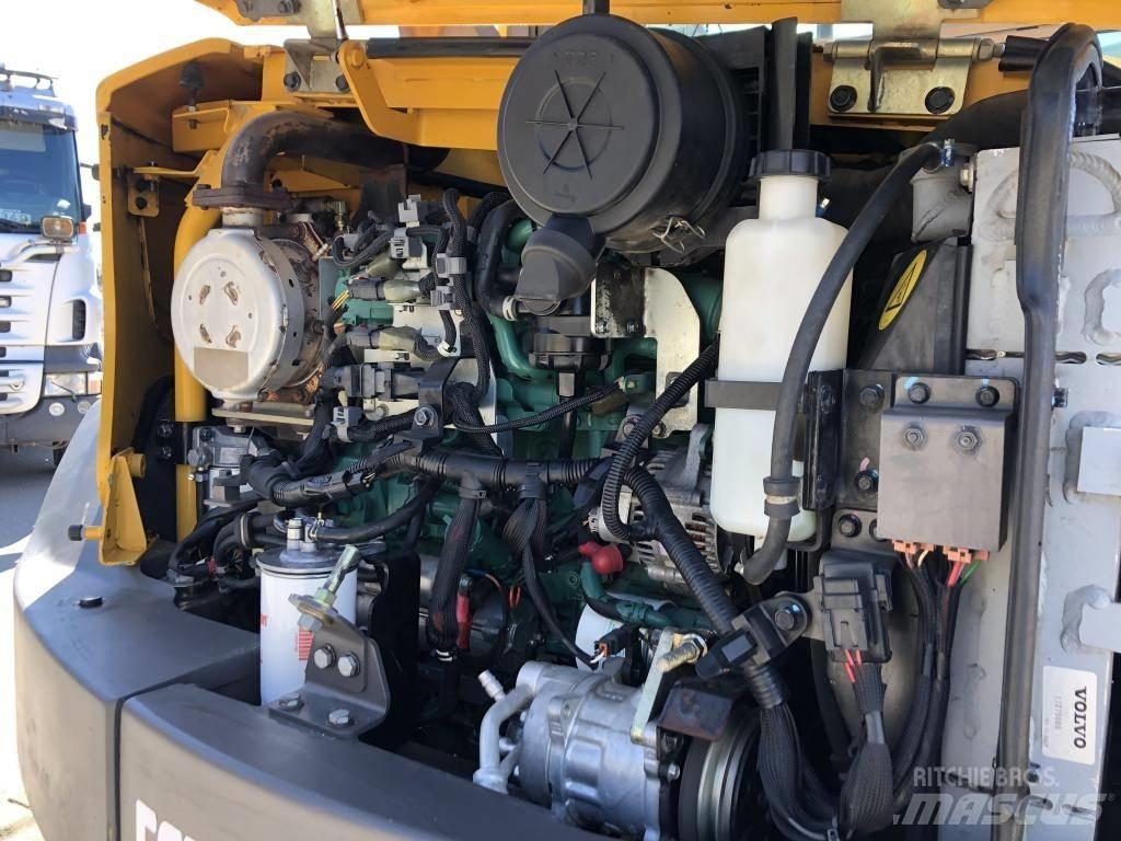 Volvo ECR 88 D حفارات وسط 7 طن - 12 طن