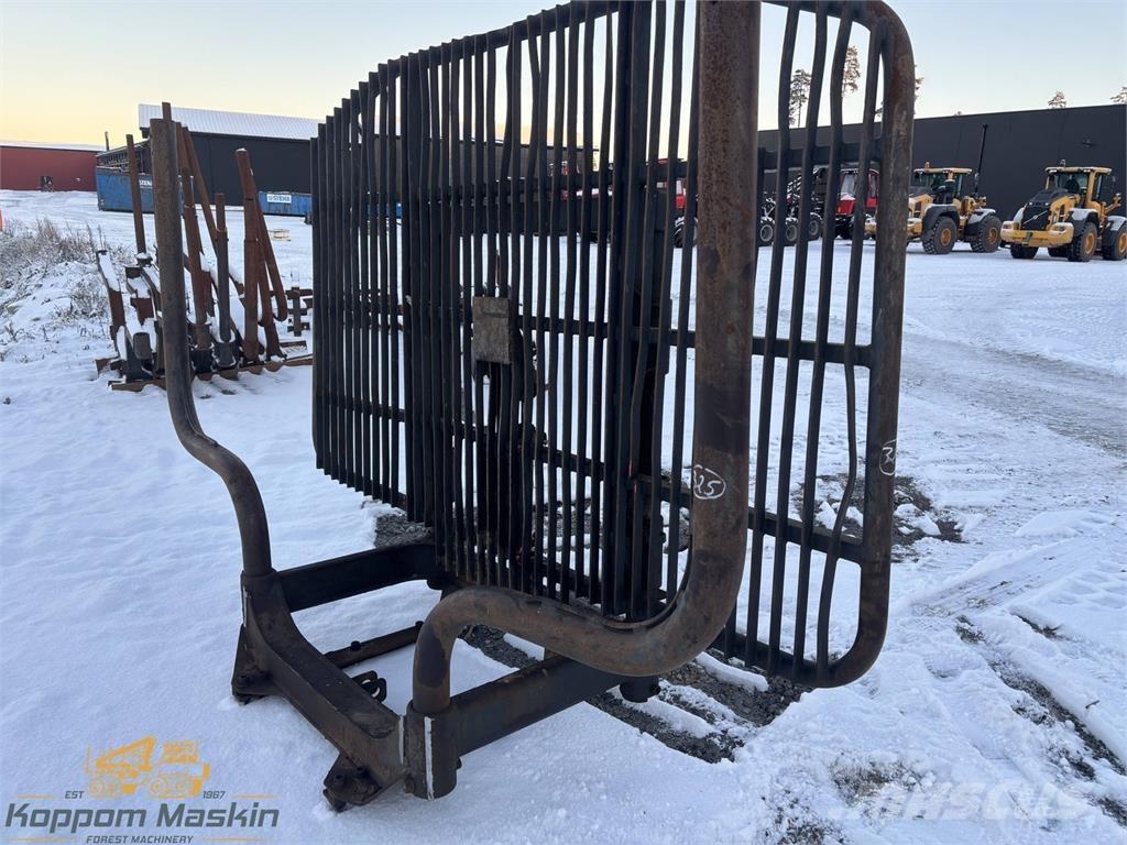 Ponsse Bison مكونات أخرى