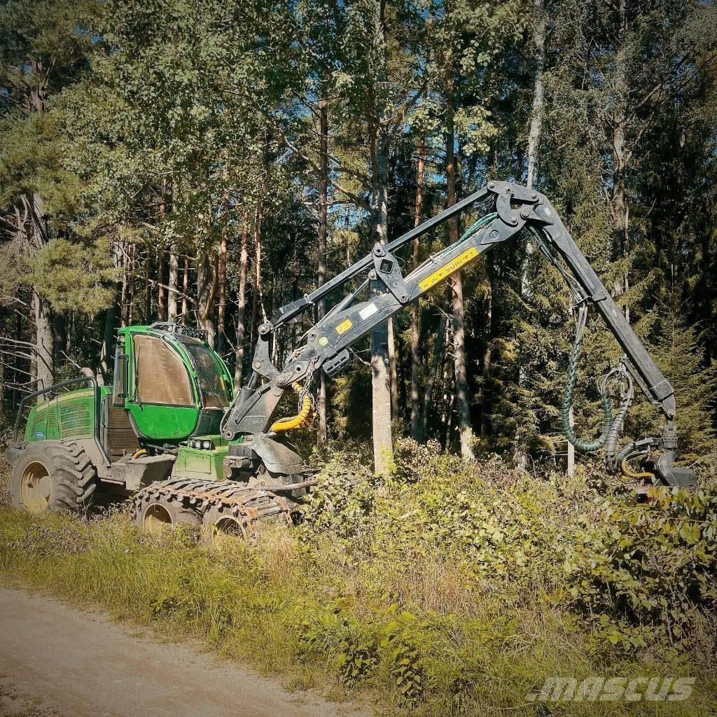 John Deere 1170 E حصادات