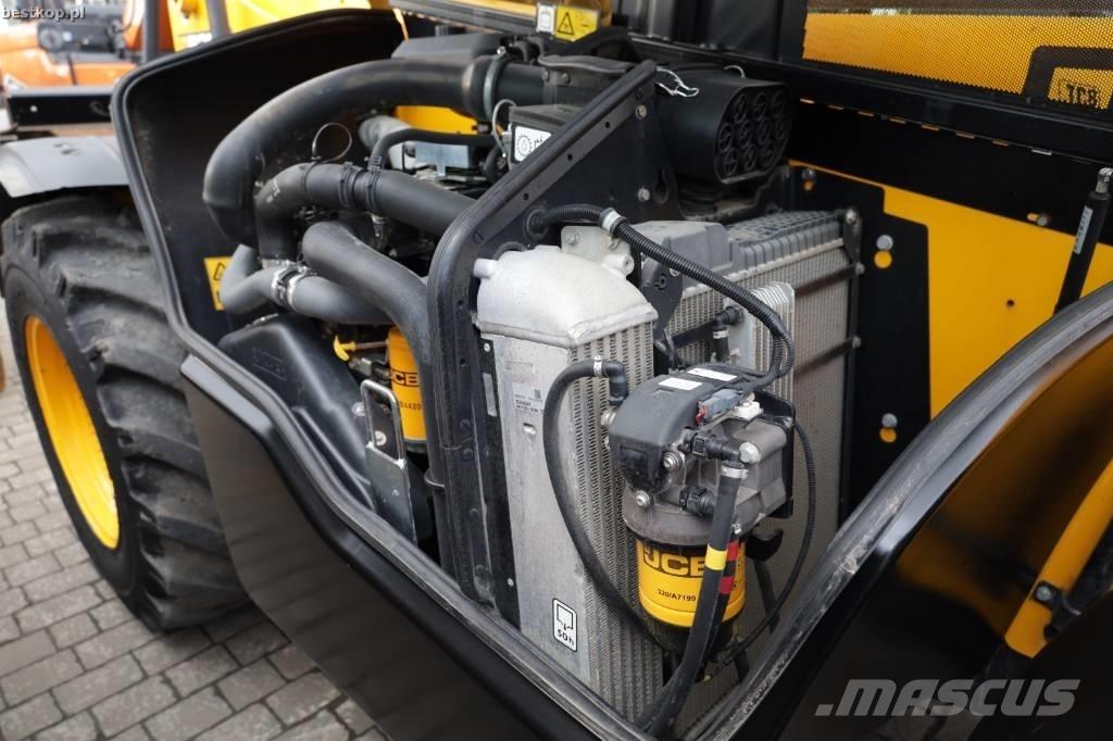 JCB 535-95 معدات مناولة لأغراض الزراعة