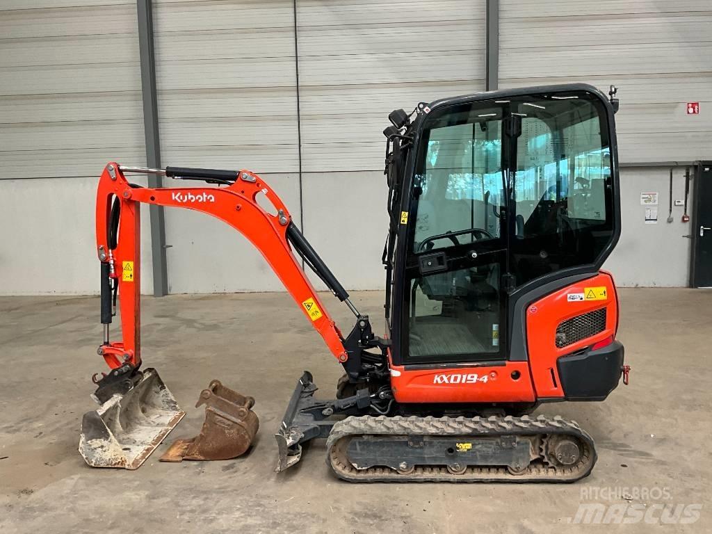 Kubota KX 019-4 حفارات صغيرة أقل من 7 طن (حفارات صغيرة)