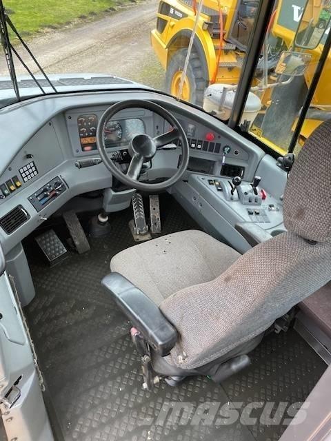 Volvo A30E ساحبات مفصلية