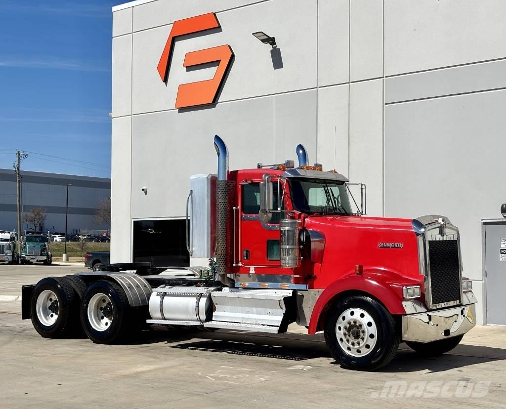 Kenworth W 900 وحدات الجر