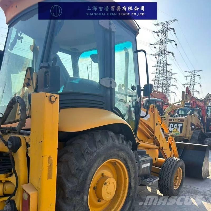 JCB 3 CX لوادر ذات جرافات عكسية