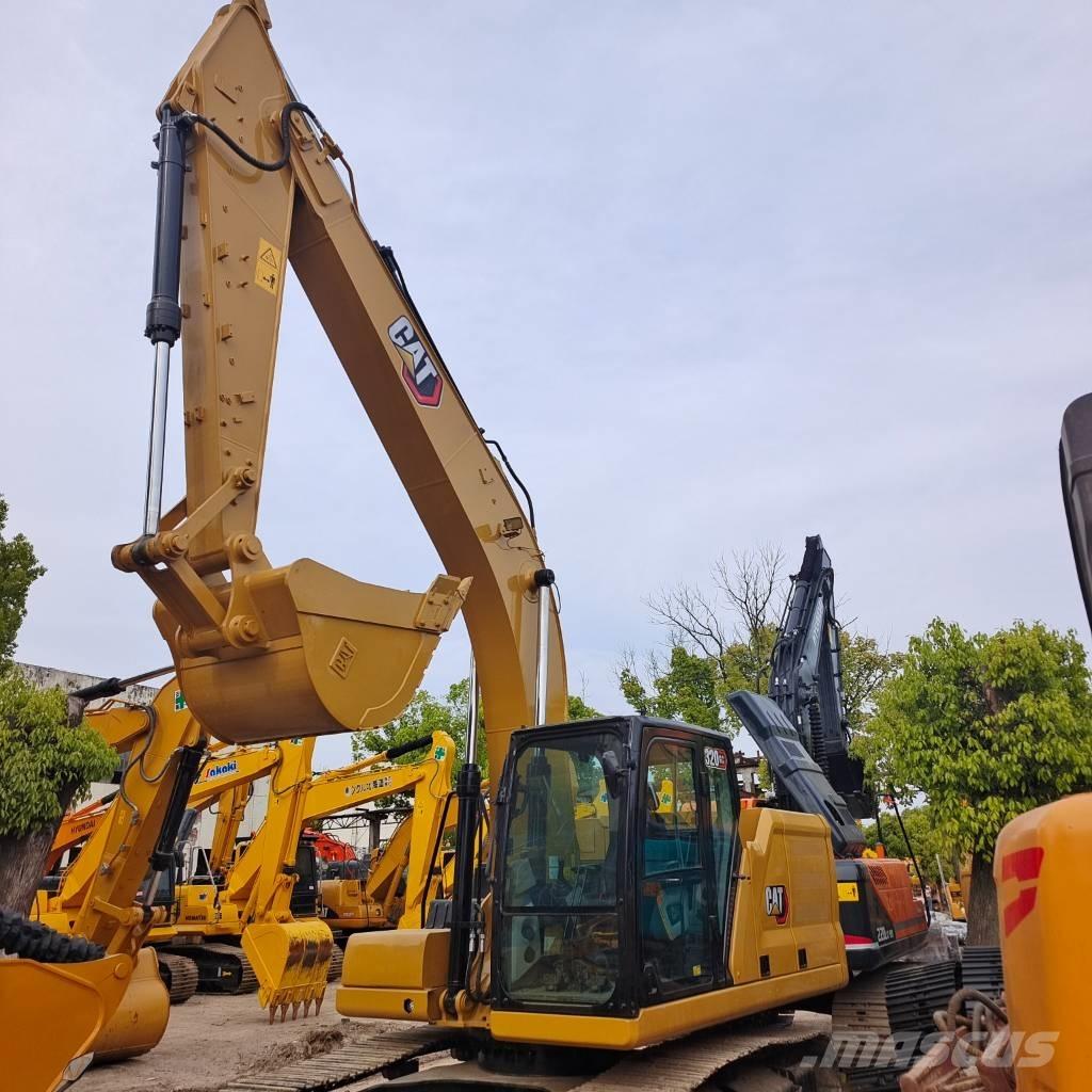 CAT 320 GC حفارات زحافة