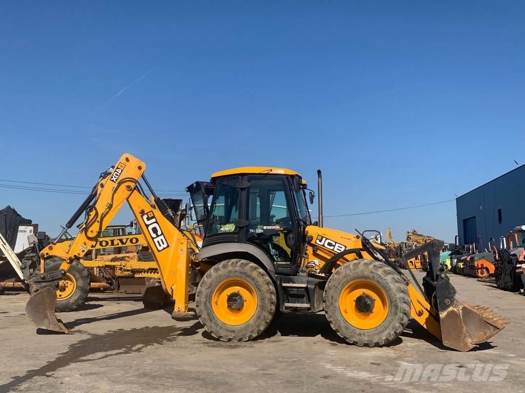 JCB 4 CX لوادر ذات جرافات عكسية