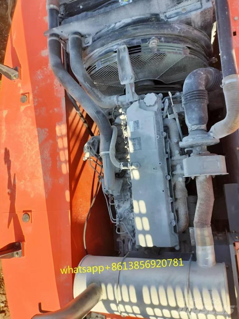 Hitachi ZX 350 حفارات زحافة
