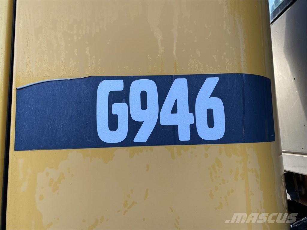 Volvo G 946 معدات تمهيد الطرق