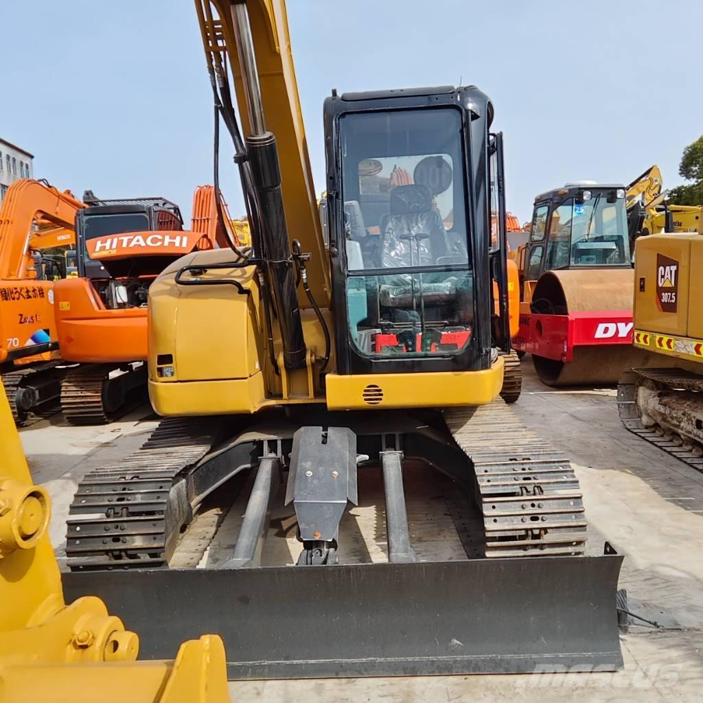 CAT 308 D حفارات وسط 7 طن - 12 طن