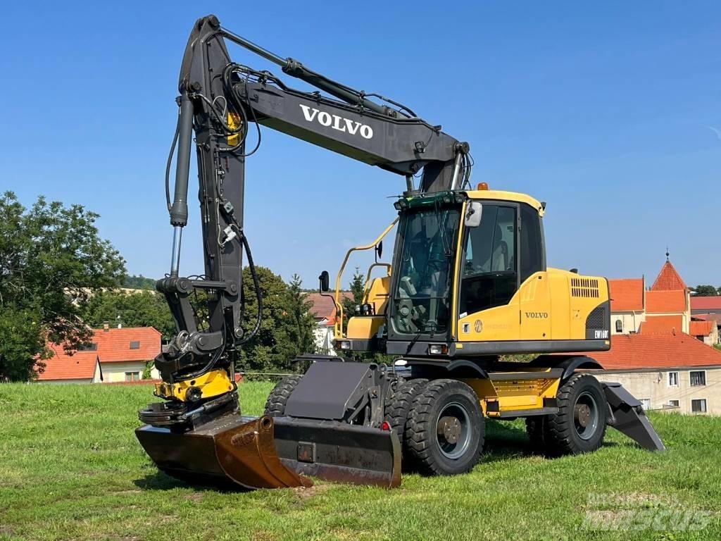 Volvo EW 160 C حفارات بعجل