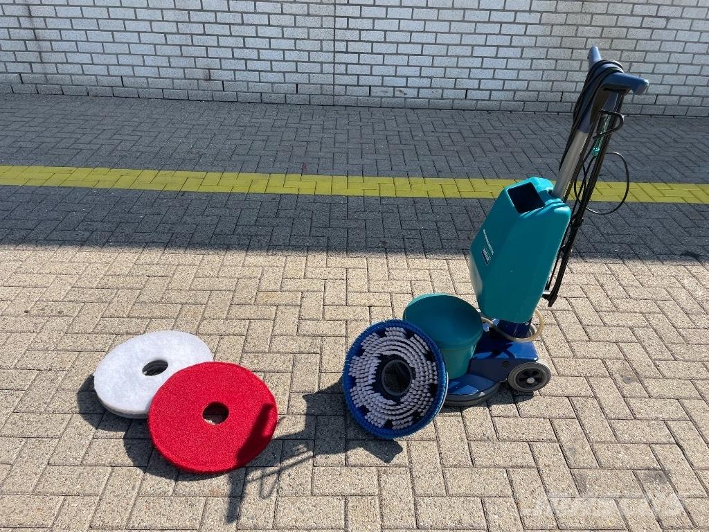 Wetrok Monodisc LS كناسات