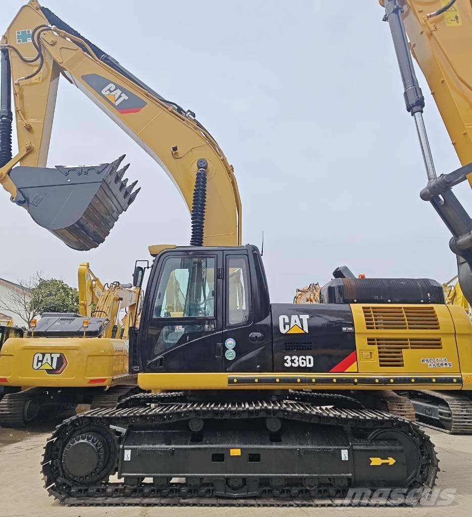 CAT 336 D حفارات زحافة