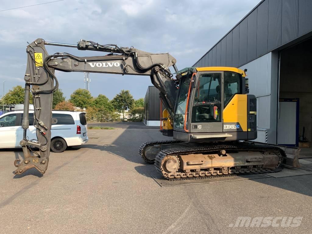 Volvo ECR 145 E حفارات زحافة