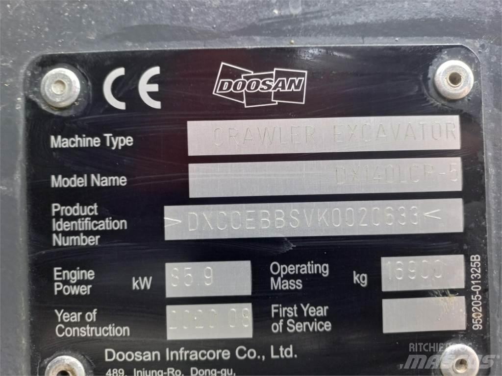 Develon DX140LCR-5 حفارات زحافة