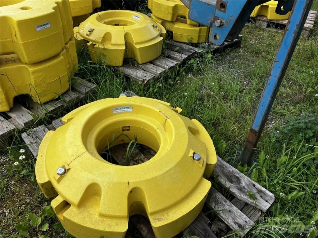 John Deere 620 kg ملحقات أخرى للجرارات