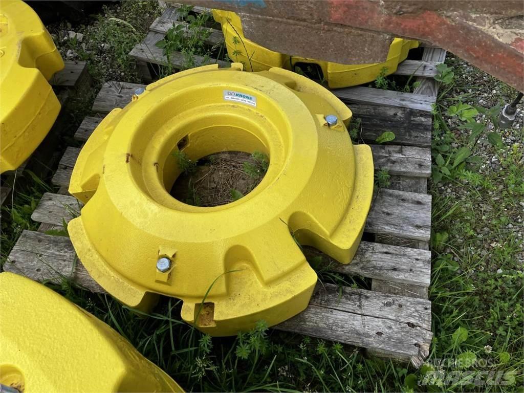 John Deere 620 kg ملحقات أخرى للجرارات